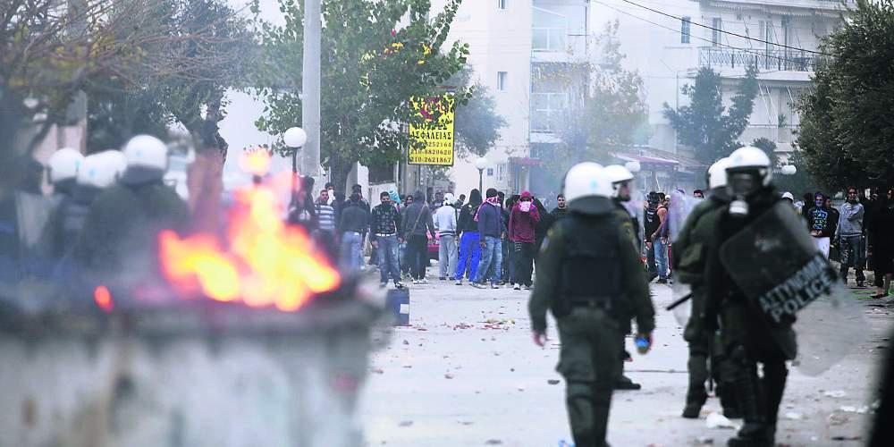 Συναγερμός στην ΕΛΑΣ για τα τάγματα ακροδεξιών από την Ευρώπη – Σε ισχύ η απαγόρευση διαδηλώσεων