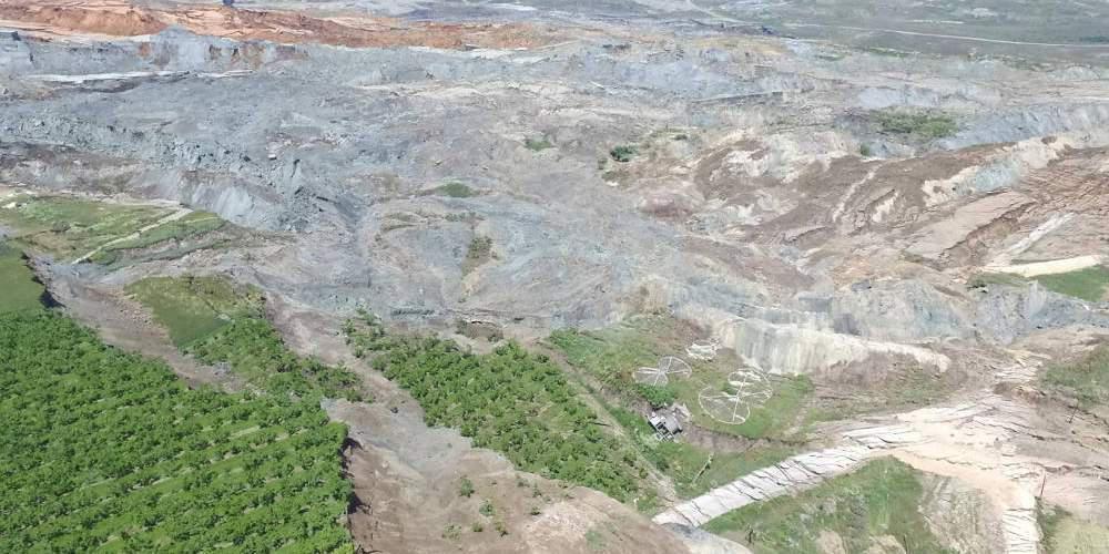 Ποιό χωριό θα γκρεμιστεί μετά την κατολίσθηση στο Αμύνταιο [εικόνες & βίντεο]