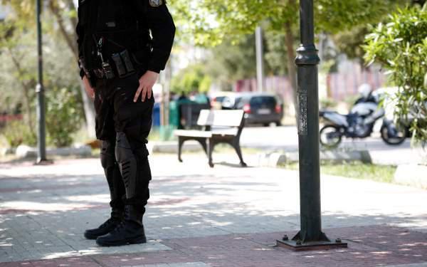 Αυτός είναι ο πασίγνωστος πρώην αστυνομικός TikToker που συνελήφθη για ναρκωτικά