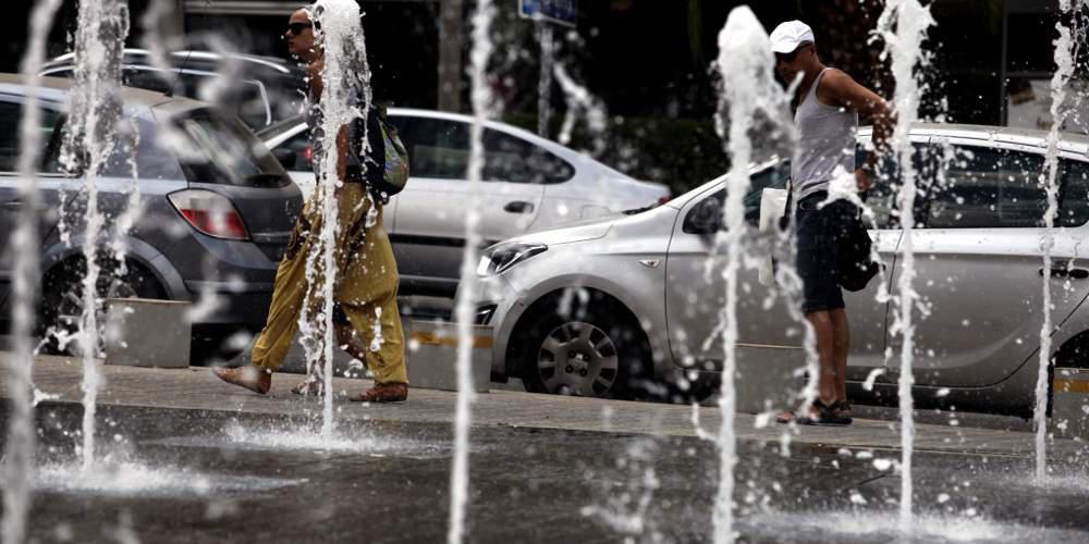Καιρός: Καύσωνος συνέχεια με «40άρια» και τοπικές νεφώσεις