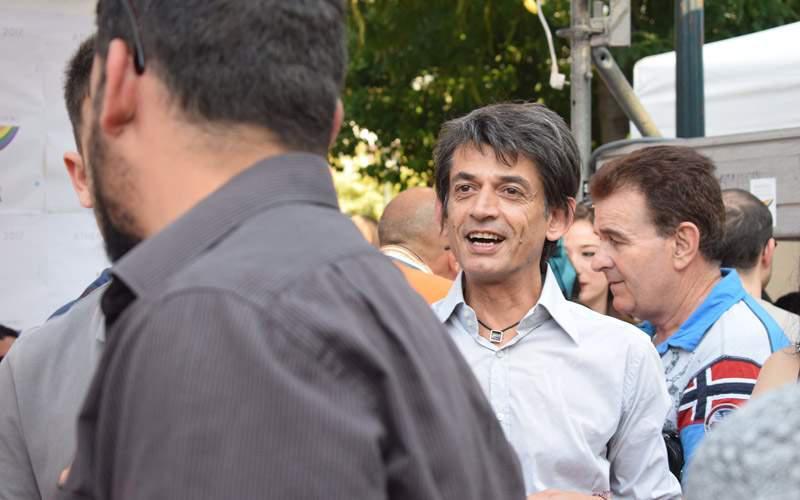 Θα κάνουν τα πάντα για την εξουσία αλλά θα «πέσουν» με πάταγο
