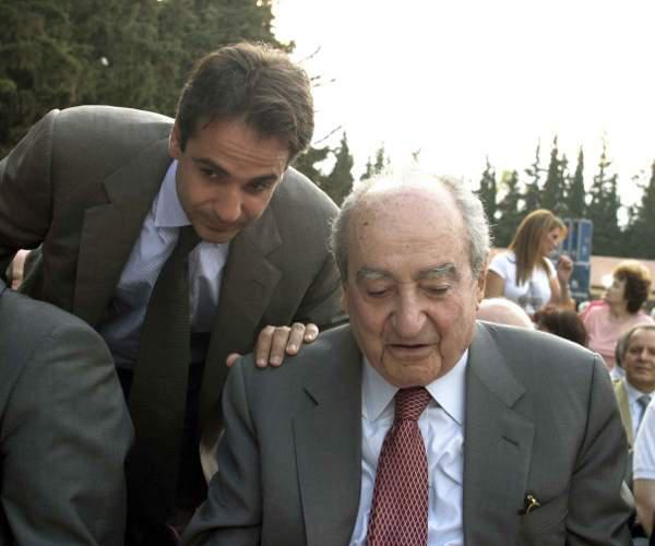 «Περήφανος»: Ωδή του Κυριάκου Μητσοτάκη στον πατέρα του Κωνσταντίνο