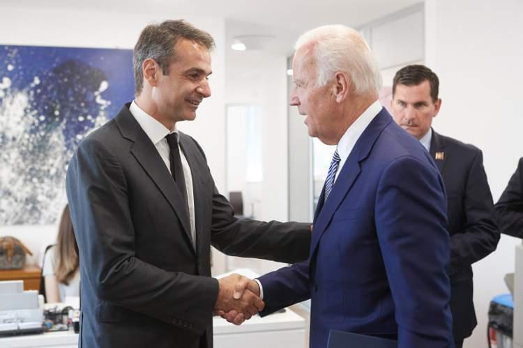 Μπάιντεν σε Μητσοτάκη: Εάν χρειαστείς κάτι, να με πάρεις τηλέφωνο, είμαι εδώ για να βοηθήσω