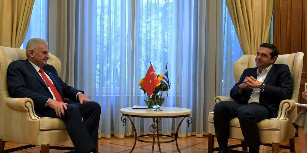 Live οι κοινές δηλώσεις Τσίπρα-Γιλντιρίμ στο Μαξίμου