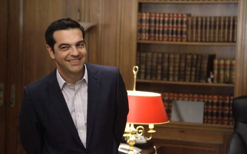 Παρατείνουν το μνημόνιο, ενώ διαφημίζουν την κατάργηση του