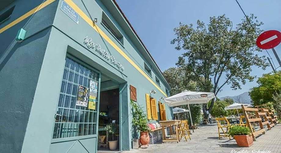 La Petite Cantine: Το café όπου απασχολεί αποκλειστικά άτομα με αναπηρίες