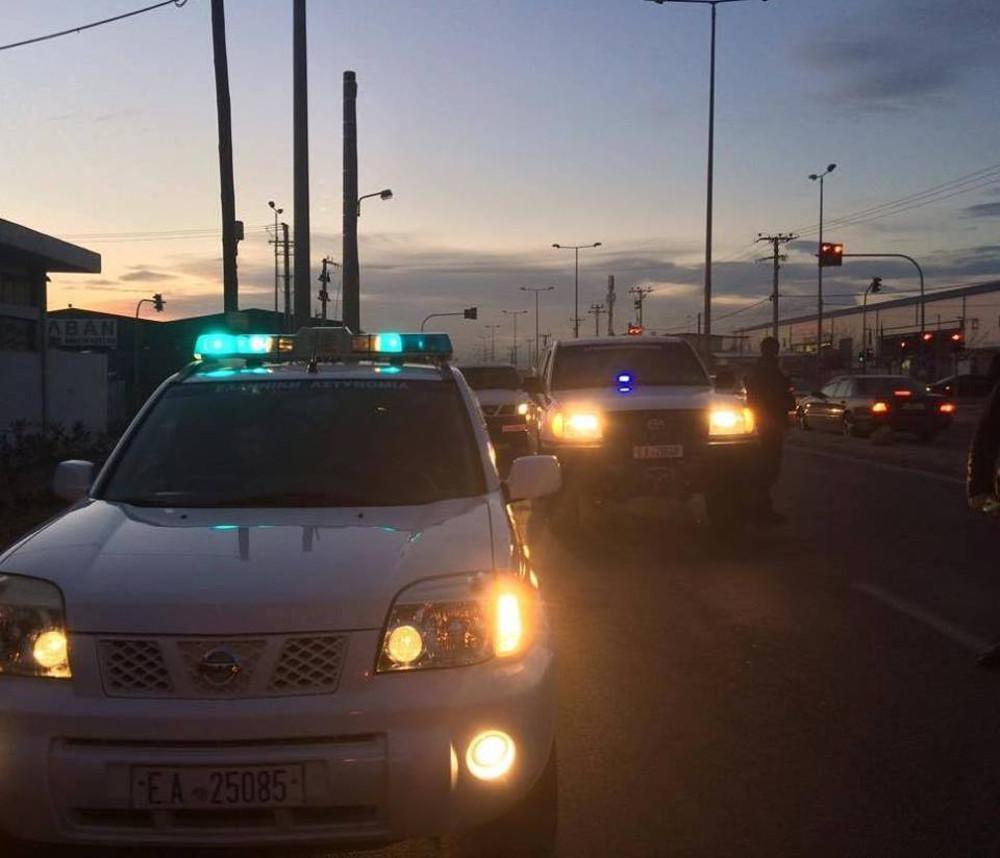 Greek mafia Μενίδι: 16χρονος πυροβολούσε από το μπαλκόνι του σπιτιού του