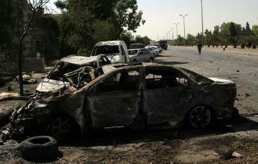 Μακελειό στη Βεγγάζη με 33 νεκρούς από διπλή βομβιστική επίθεση