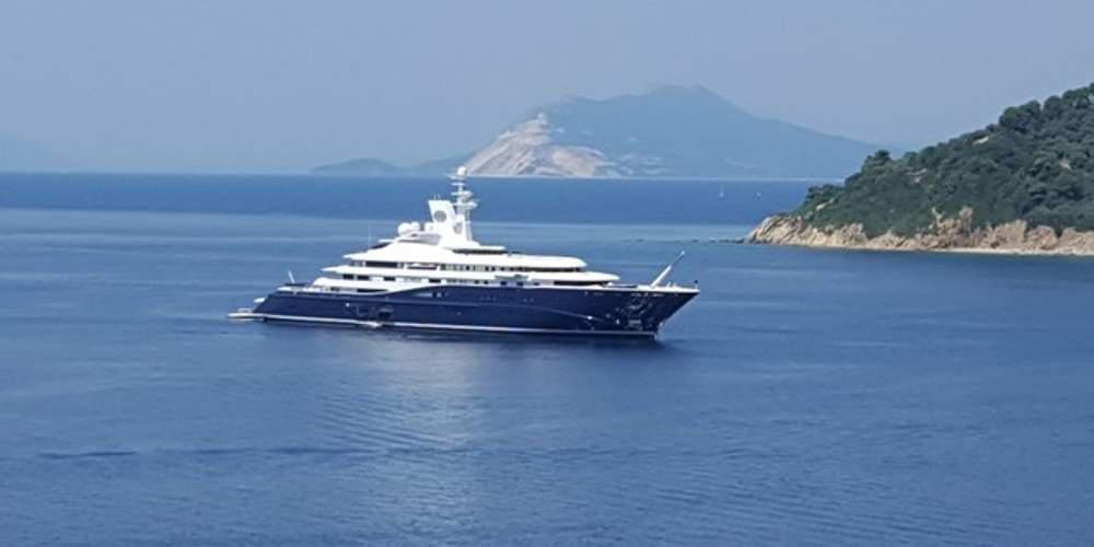 Λευκάδα: Σύγκρουση θαλαμηγού με ιστιοφόρο στη Νικιάνα – Στο σημείο το Λιμενικό