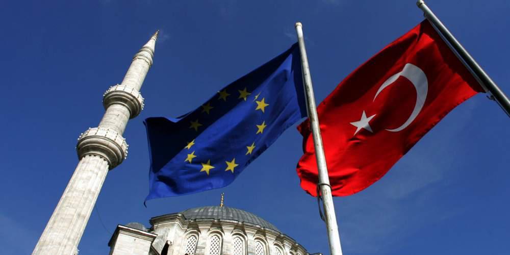 Σεισμός στην Τουρκία: Η Ευρωπαϊκή Ένωση είναι έτοιμη να προσφέρει βοήθεια