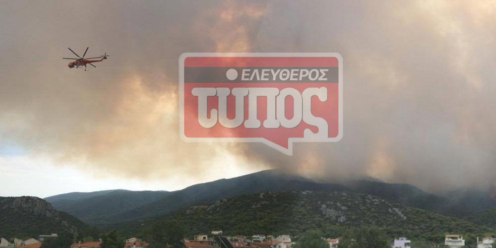 Μεγάλη φωτιά στην Κορινθία – Δύσκολη η μάχη των πυροσβεστών [εικόνες & βίντεο]