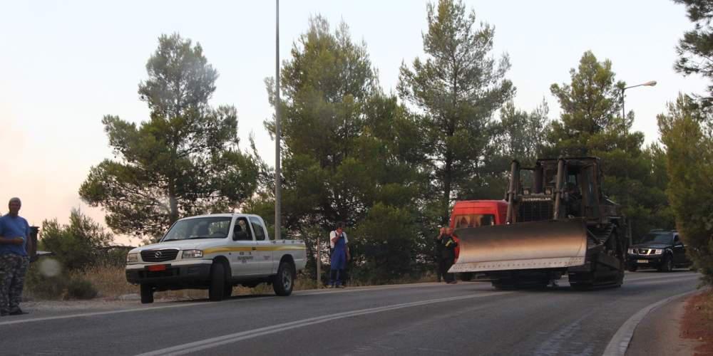 Διακοπές κυκλοφορίας σε Καπανδρίτι και Κάλαμο