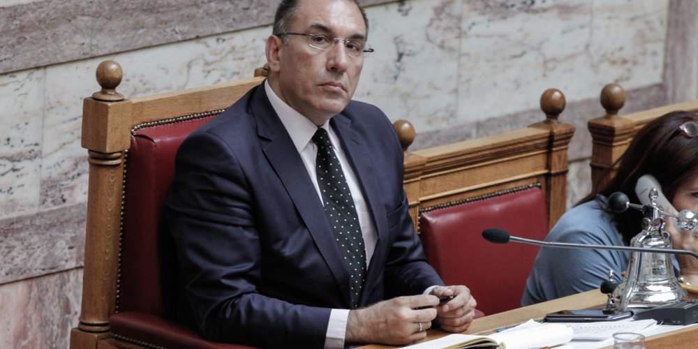 Ο Δημήτρης Καμμένος καταψήφισε το άρθρο 3 του νομοσχεδίου για την Παιδεία