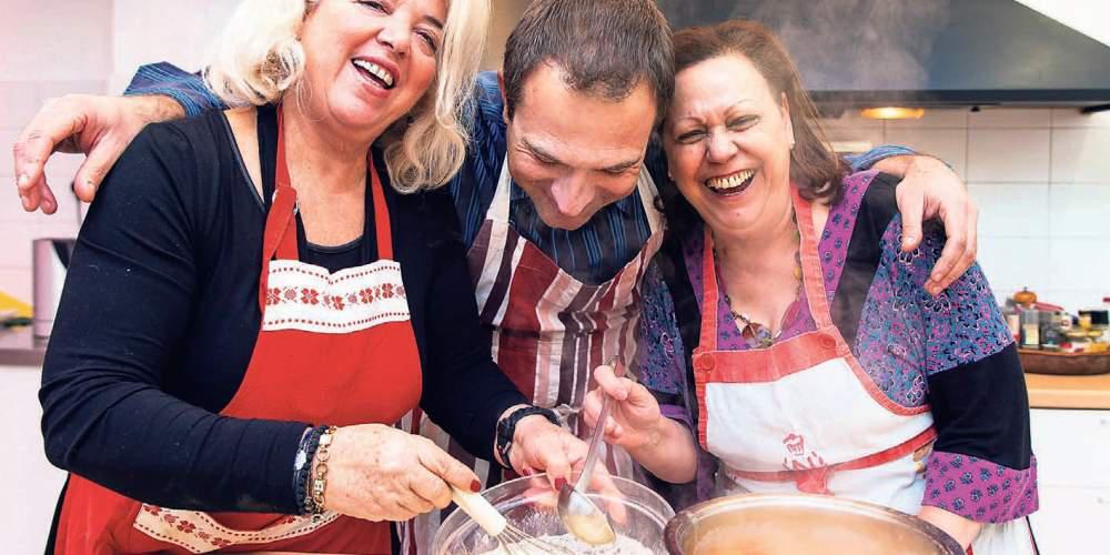 Αirbnb φαγητού και στην Ελλάδα: Η κουζίνα της γιαγιάς γίνεται… εστιατόριο