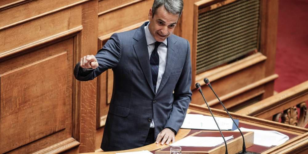 Κόντρα Μητσοτάκη-Κουρουμπλή στη Βουλή για την καταστροφή στον Σαρωνικό [βίντεο]