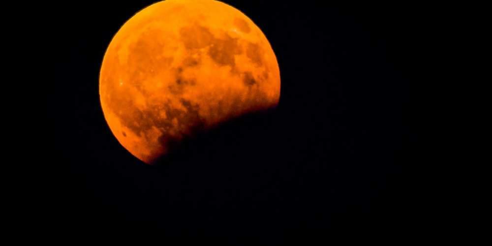 Επόμενη στάση: Σελήνη