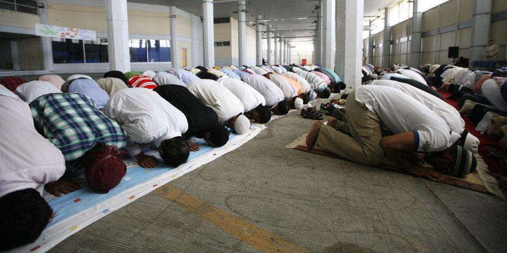 Κορωνοϊός: 9 συλλήψεις αλλοδαπών σε άτυπο τζαμί στου Ζωγράφου για παραβίαση των μέτρων