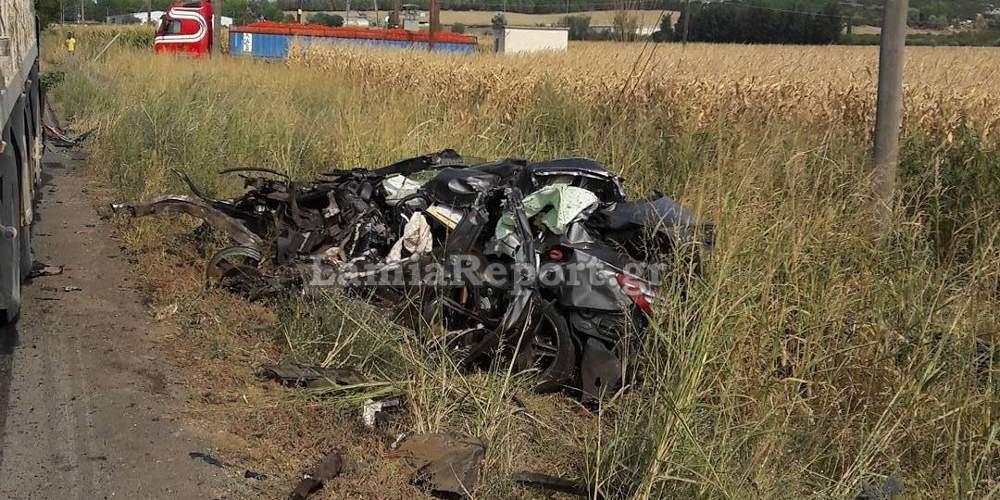 Νέα τραγωδία στην άσφαλτο με έναν νεκρό στην Ριτσώνα – Άμορφη μάζα το ΙΧ