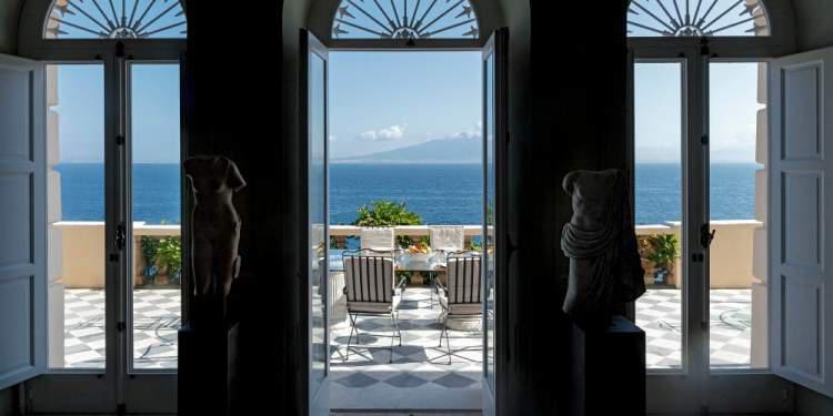 Τουρισμός για όλους: Ποια ΑΦΜ κάνουν σήμερα αιτήσεις - Όλα όσα πρέπει να ξέρετε