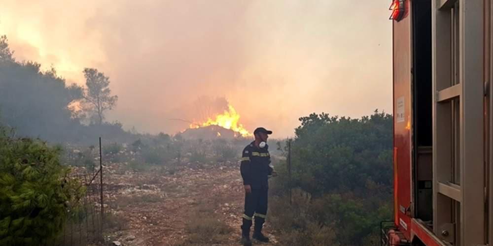 Μεγάλη φωτιά στην Ζάκυνθο