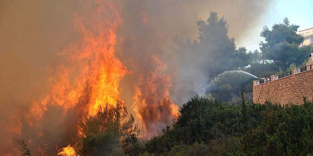 Φωτιά σε δασώδη έκταση στην Ζάκυνθο