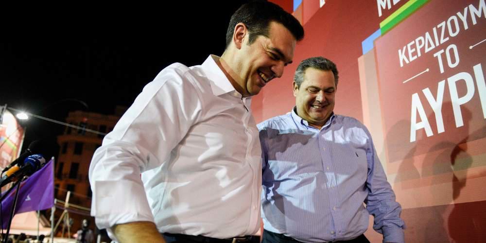 Κόκκινη κλωστή μάς δένει…