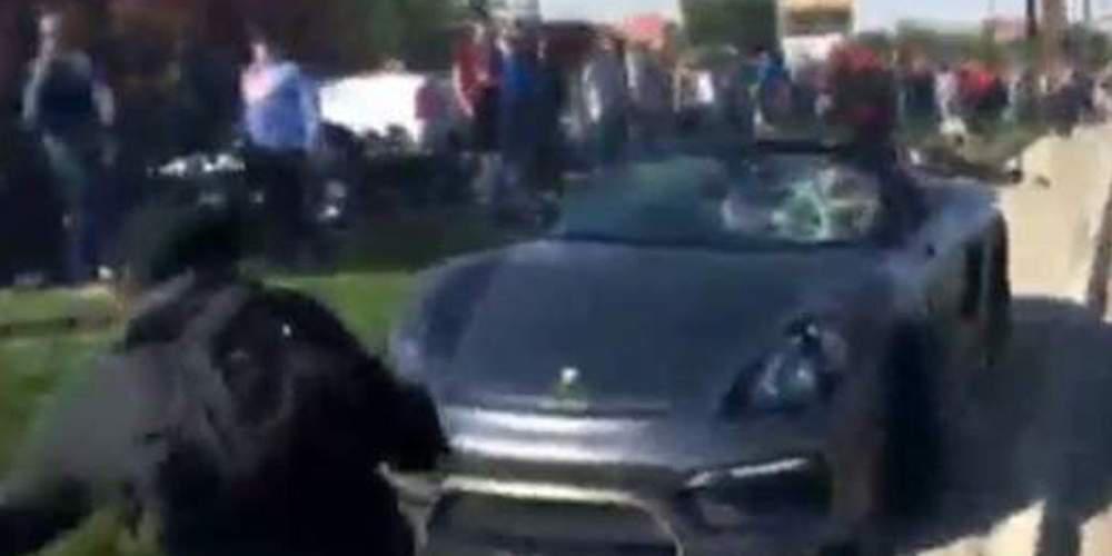 Τρομακτικό βίντεο: Porsche έπεσε πάνω σε πλήθος -11 τραυματίες [βίντεο]