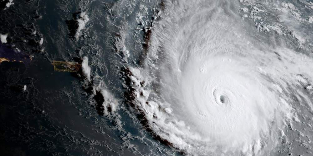 Εντυπωσιακή εικόνα της NASA με τρεις τυφώνες πάνω από τον Ατλαντικό