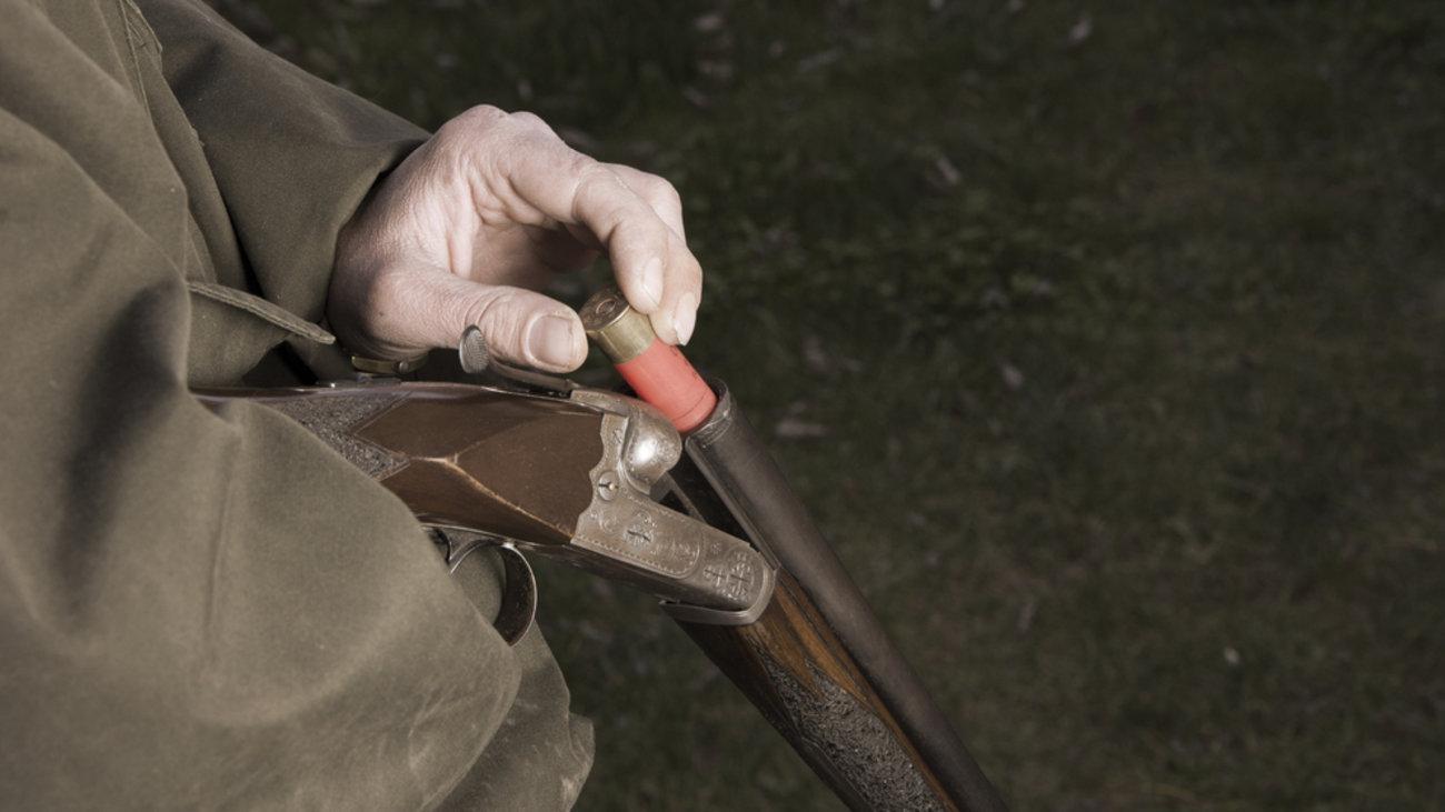 Τραγωδία στον Βόλο: Πέρασε τον φίλο του για αγριογούρουνο και τον σκότωσε