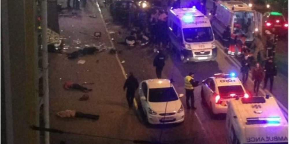 Τρόμος στην Ουκρανία: Πέντε νεκροί από αυτοκίνητο που έπεσε σε πεζούς