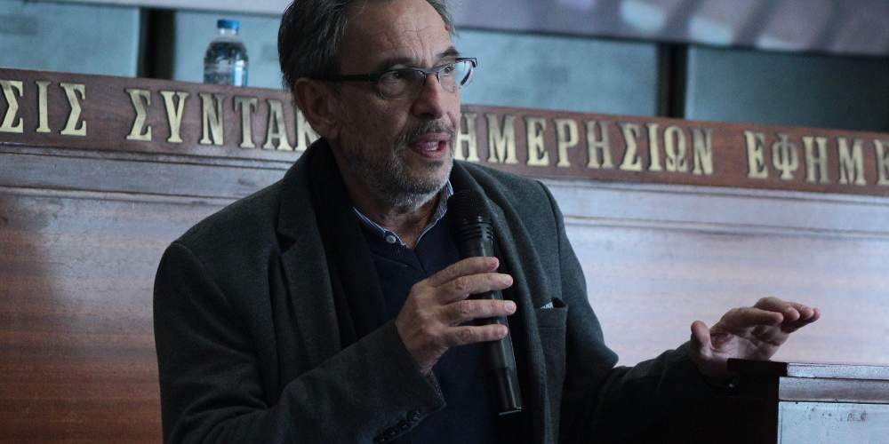 Ο Τσακνής ανακάλυψε την Αμερική