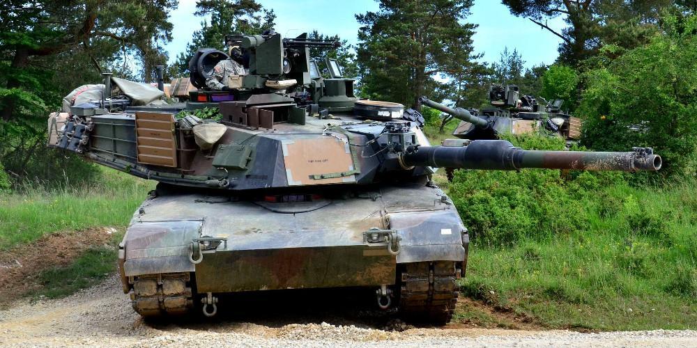 Άρματα μάχης βγήκαν στους δρόμους της πρωτεύουσας της Ζιμπάμπουε