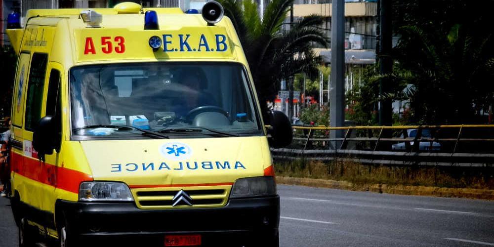 Φρίκη στα Καμένα Βούρλα: Διαμελίστηκε διασχίζοντας την εθνική Αθηνών-Λαμίας