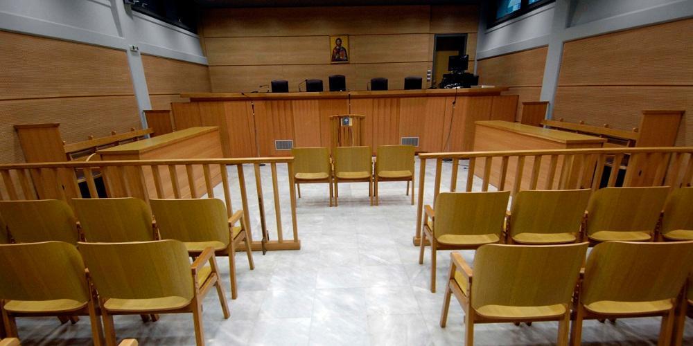 Θεσσαλονίκη: Ελεύθερος ο οργανωμένος οπαδός που συνελήφθη με πιστόλι και φωτοβολίδες