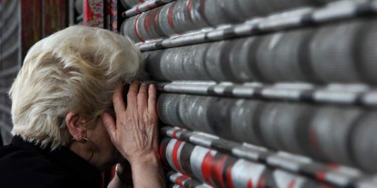 «Βόμβα» στις συντάξεις: Έξτρα φόρος έως 200 ευρώ σε 80.000 άτομα