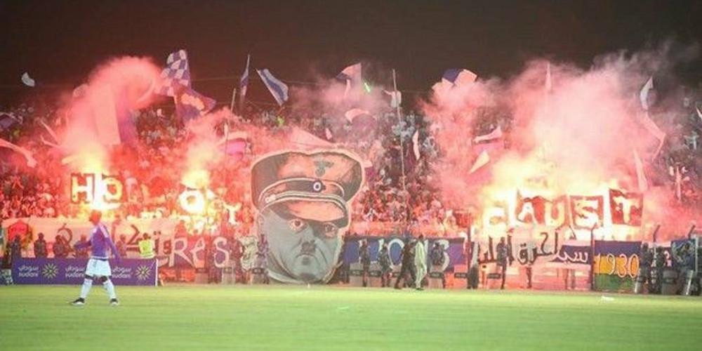 Πανό με τον Χίλτερ κρέμασαν σε γήπεδο του Σουδάν [βίντεο]