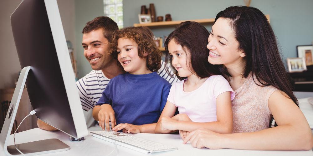 Πάνω από 1,6 εκατ. οι αιτήσεις για το κοινωνικό μέρισμα