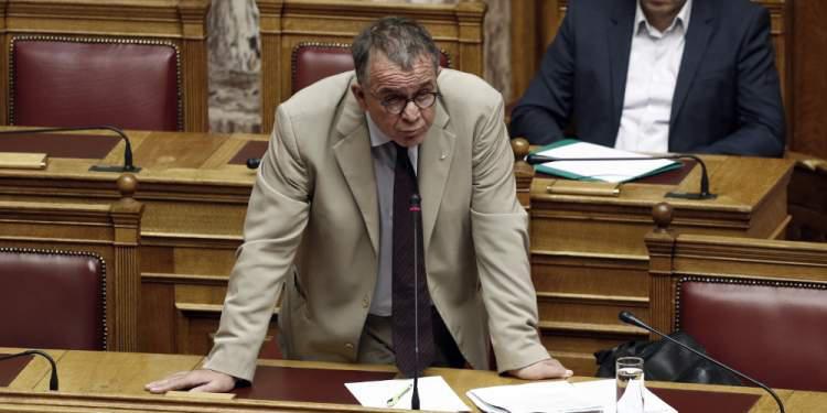 Μουζάλας: Ο καταυλισμός της ΒΙΑΛ δεν θα κλείσει