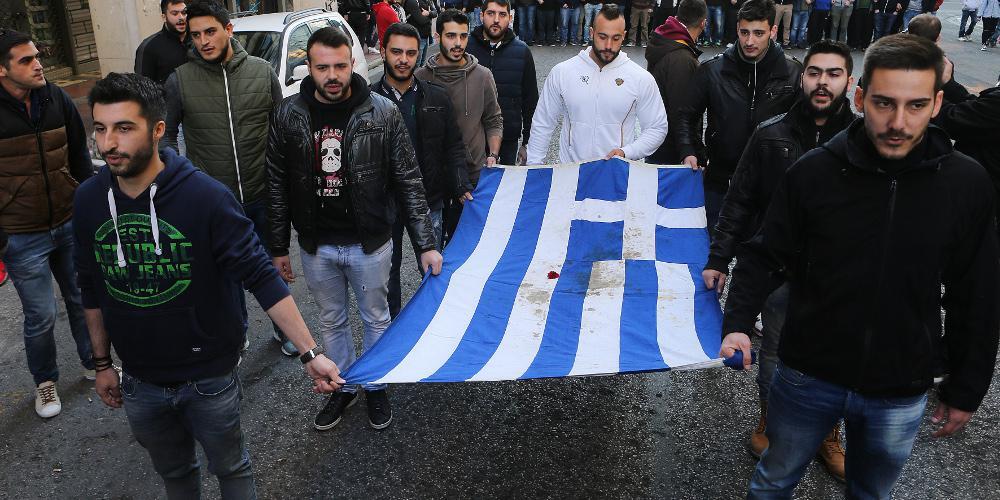 Ο «Ρουβίκωνας» στην πορεία για το Πολυτεχνείο