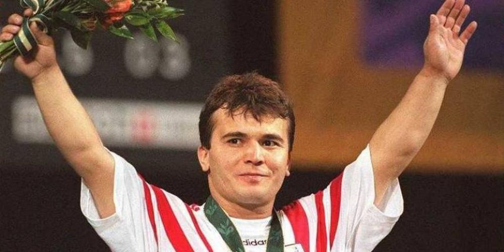 Σοκ στον αθλητισμό: Πέθανε ο Ναϊμ Σουλεϊμάνογλου