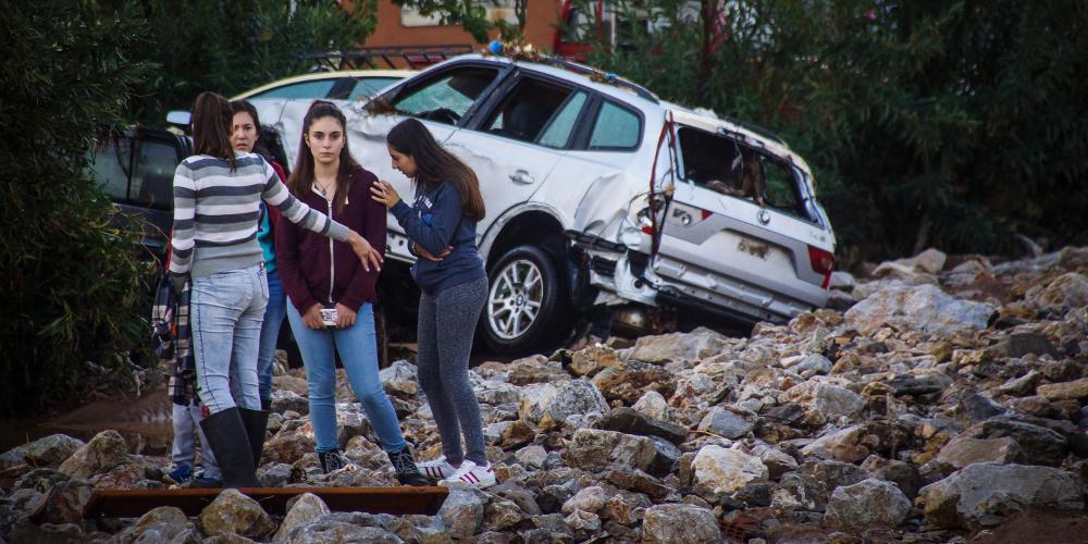 Στην Σύμη δεν γνωρίζουν αν υπάρχουν εγκλωβισμένοι από τις καταστροφές