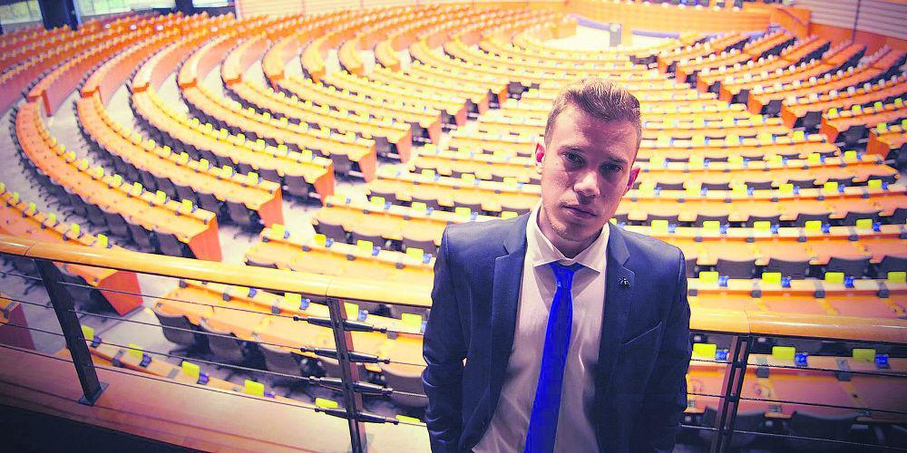 Αυτός είναι ο Έλληνας φοιτητής που ξεσκεπάζει τα fake news