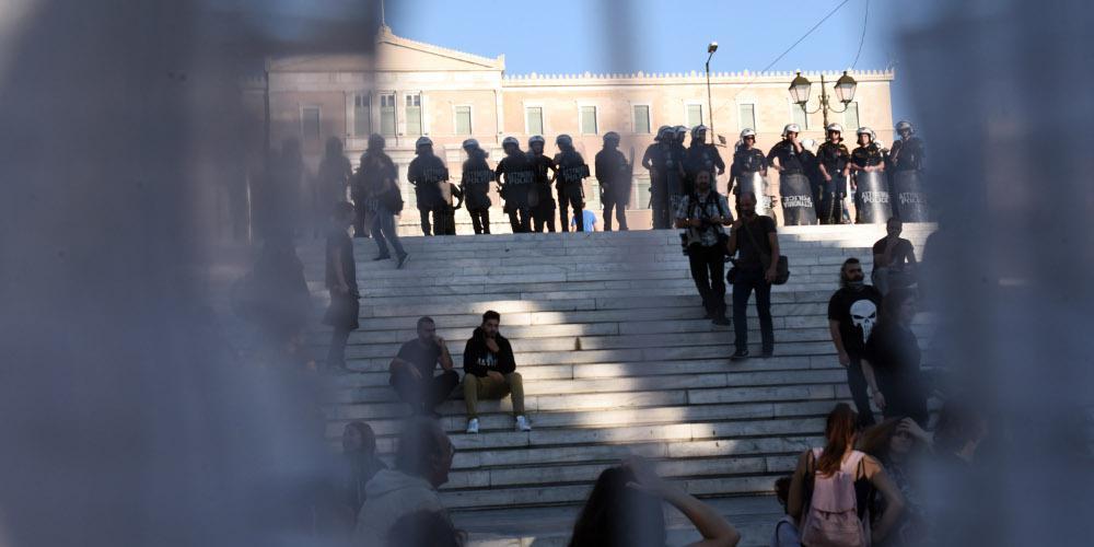 Τρία χρόνια χαμένα και συνεχίζουμε