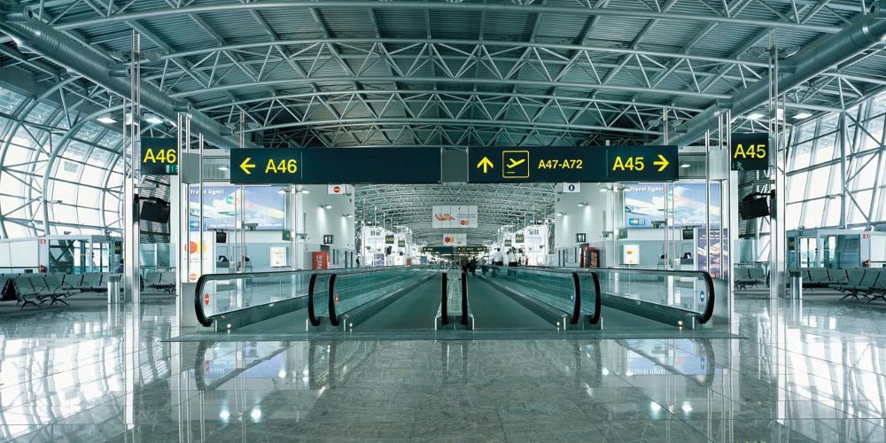 Καταγγελία-σοκ: Γερμανοί αστυνομικοί ελέγχουν επιβάτες σε ελληνικό αεροδρόμιο