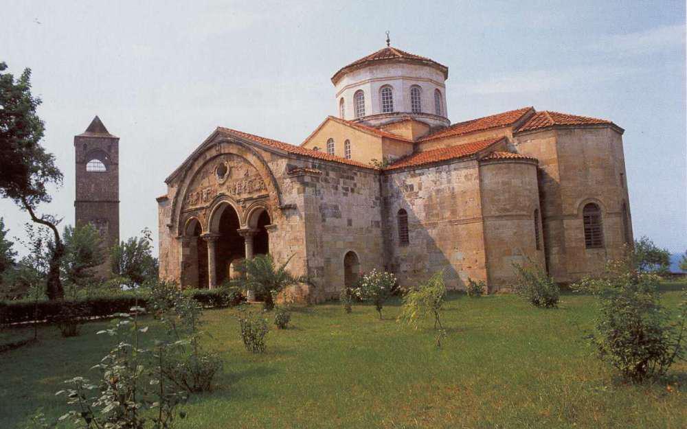 Στο φως όλες οι αγιογραφίες της Αγιάς Σοφιάς στην Τραπεζούντα! [βίντεο]