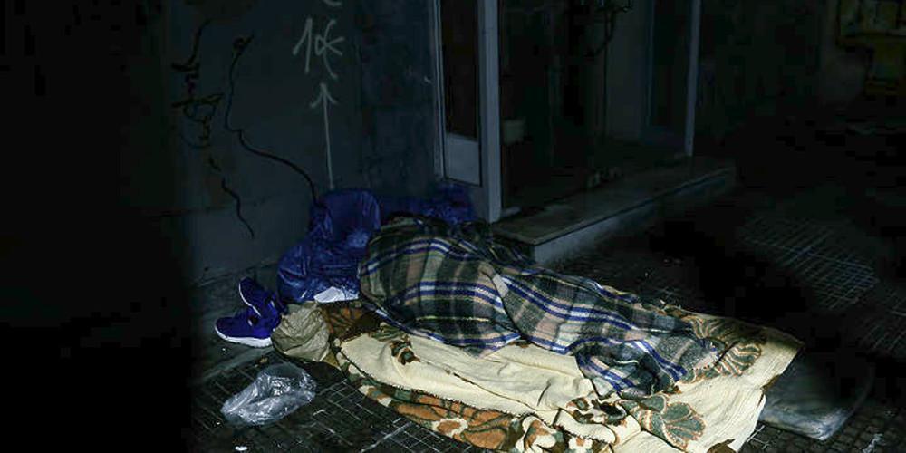 Τον σκότωσε για να λύσει τα μάγια! - Εξιχνιάστηκε η δολοφονία αστέγου στο Θησείο