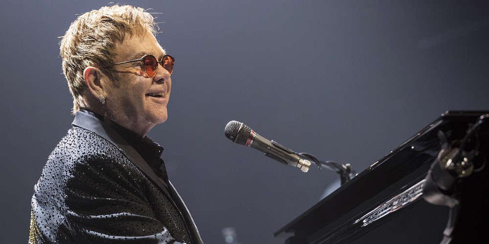 Έλτον Τζον: Ανησυχώ για το μέλλον των ΗΠΑ