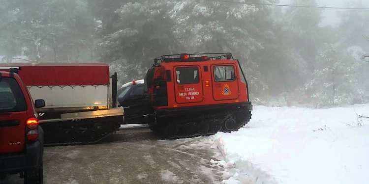 Αγωνία στο Βελούχι: Σταμάτησαν λόγω κακοκαιρίας οι έρευνες για τον εντοπισμό του 74χρονου ορειβάτη