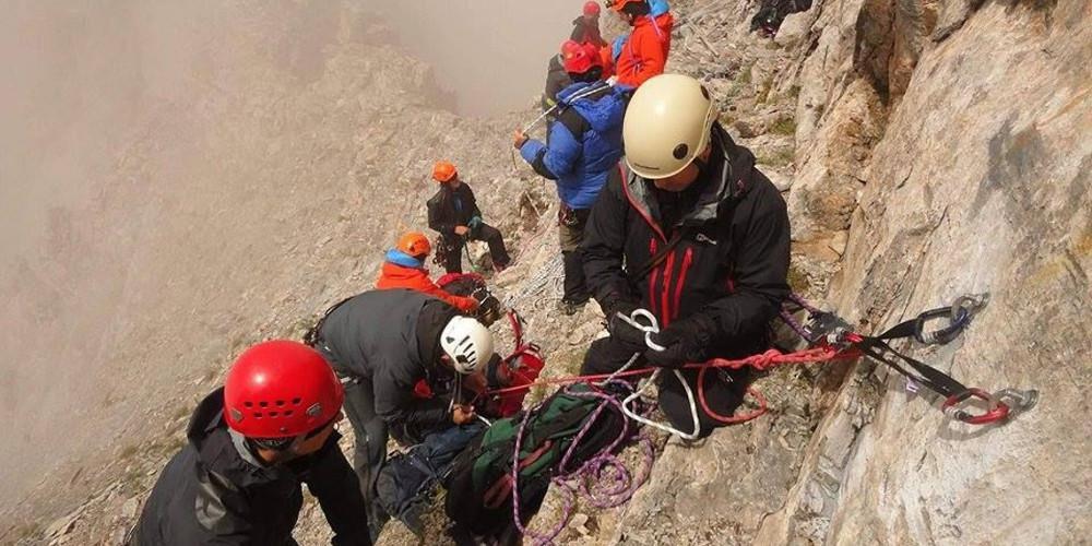 Παρνασσός: Νεκρός βρέθηκε ο αεροπτεριστής - Οι πρώτες εικόνες