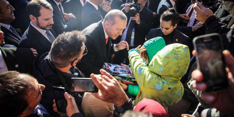 Ερντογάν σε μαθητές στην Θράκη: Όλοι μαζί είμαστε Τουρκία [βίντεο]